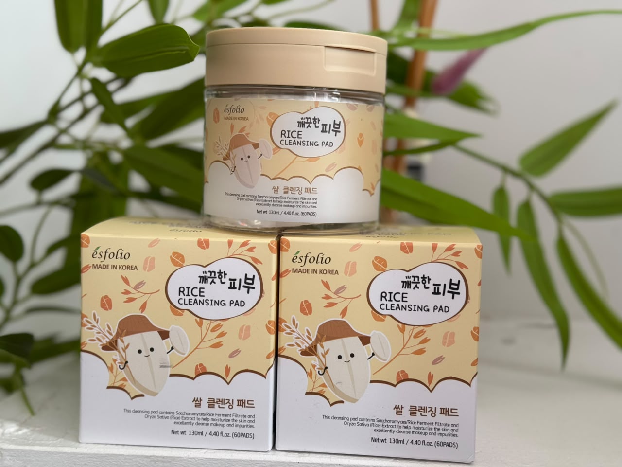 Esfolio Rice Cleansing Pad Skincare product photo at Sylvia Glow House, Made in Korea, 60 pads, for Make-up removal, gallery view 2