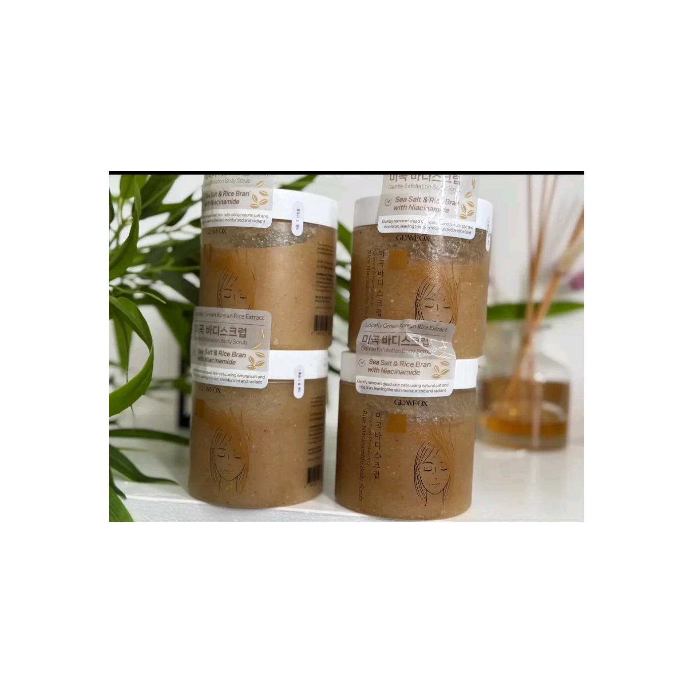Glamfox Rice Niacinamide Body Scrub Beauty product photo at Sylvia Glow House, Sea salt and rice bran with niacinamide, for Dullness and uneven tone, Gentle exfoliating scrub texture, gallery view 2